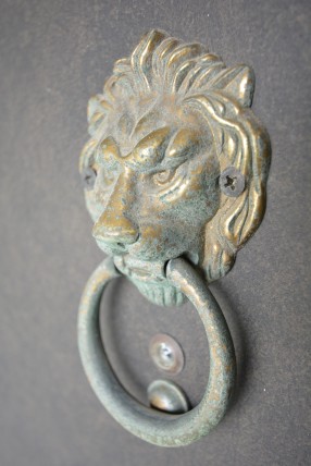 ライオンズマンション弦巻 玄関