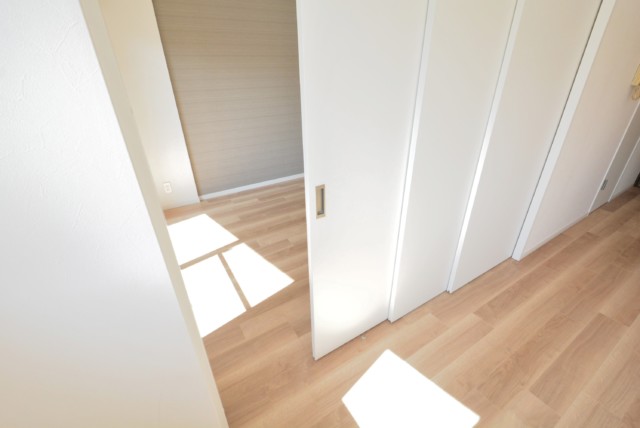 モアグランデ浜松町 洋室2