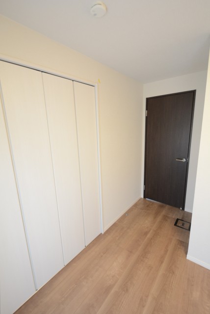 三田ダイヤモンドパレスA棟 洋室1