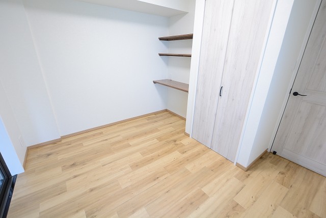 ナイスアーバン石川台 洋室5.7