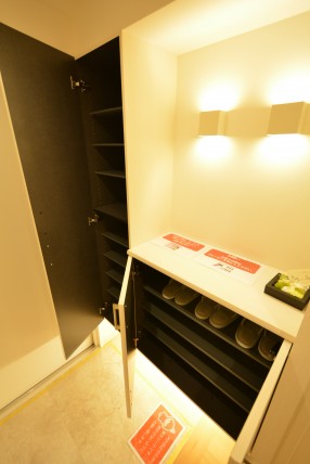 ライオンズマンション弦巻 玄関