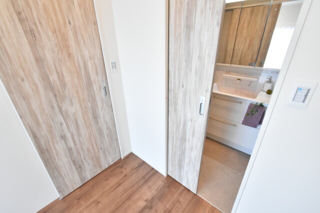 フォンテ青山 洗面室