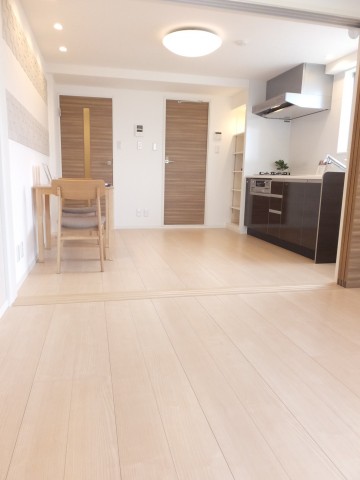 都立大コーポラス　洋室