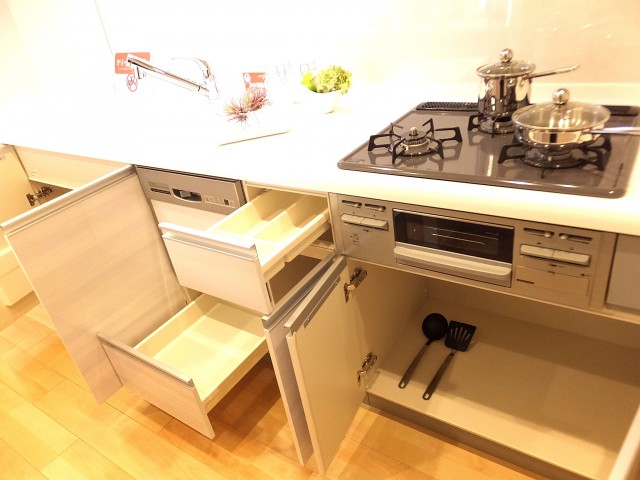 成城アンバサダー　キッチン