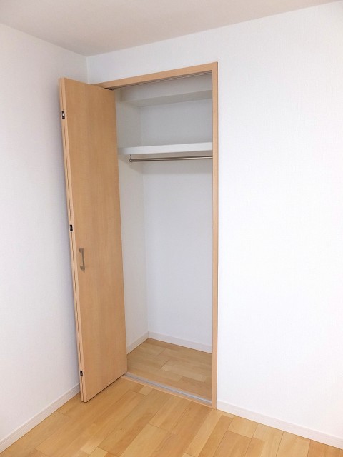 成城アンバサダー　洋室2