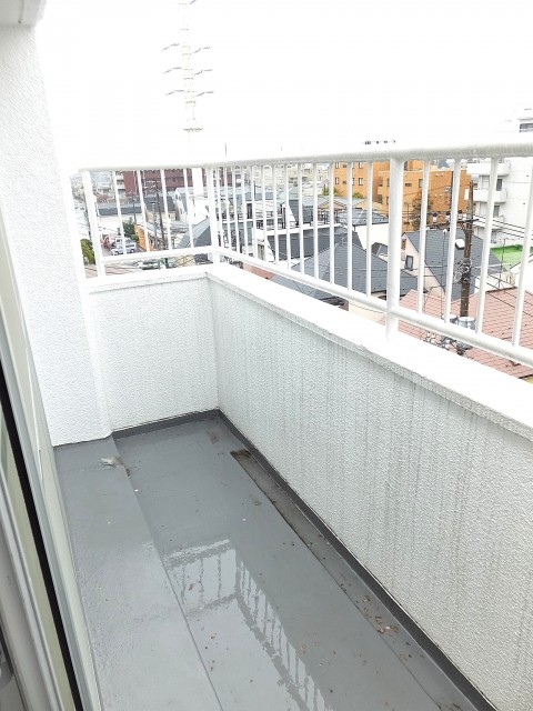 成城アンバサダー　バルコニー