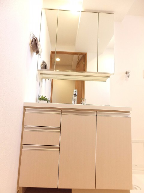 センチュリー巣鴨　洗面台