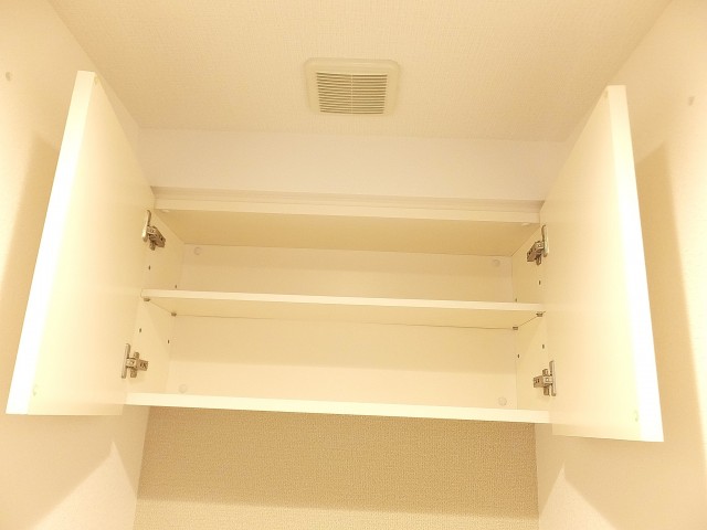 センチュリー巣鴨　トイレ収納
