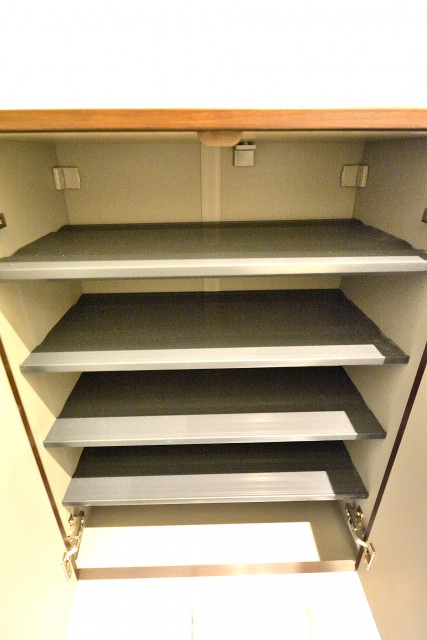 ライオンズマンション三宿　シューズボックス