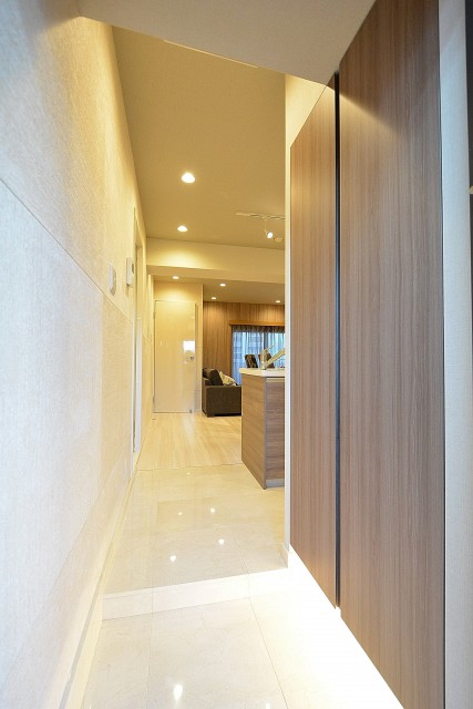 六本木ハイツ　玄関