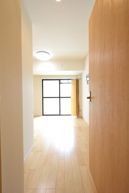 プチモンド目白　6.0帖のベッドルーム