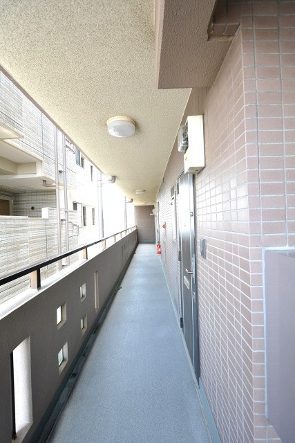 キャッスルマンション目白西　廊下