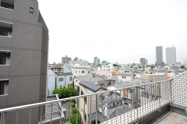 プチモンド目白　11.68㎡のバルコニー眺望