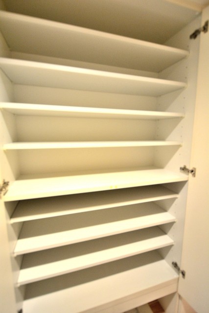 ルイシャトレ新中野　シューズボックス