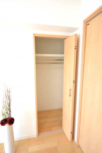 初穂マンション中落合　洋室2