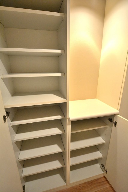 ルイシャトレ新中野　物入