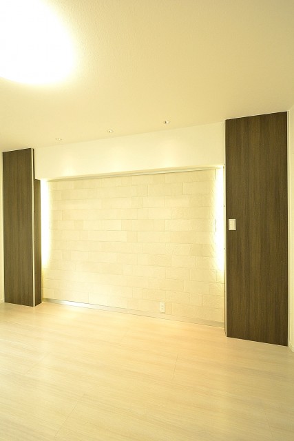 豊榮アンバサダー六本木　リビングダイニング