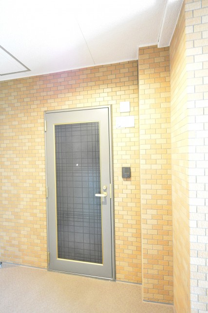 グランドステージ初台　玄関