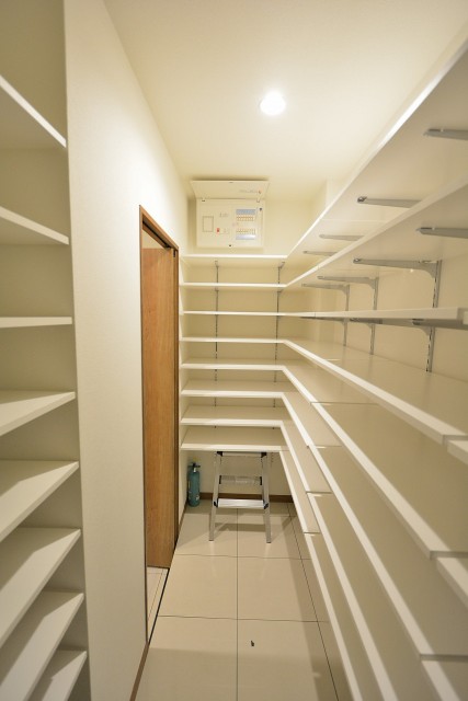 グランドステージ初台　シューズインクローゼット