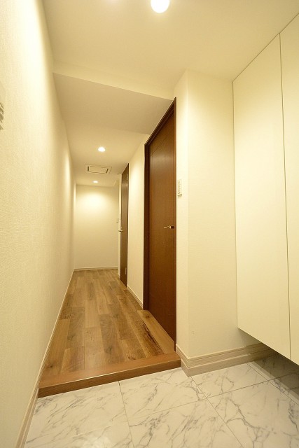 デューク・スカーラ日本橋_玄関