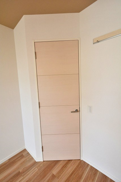 ルイシャトレ新中野　洋室