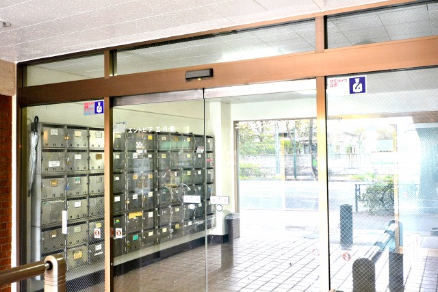 エントピア五月園　エントランス