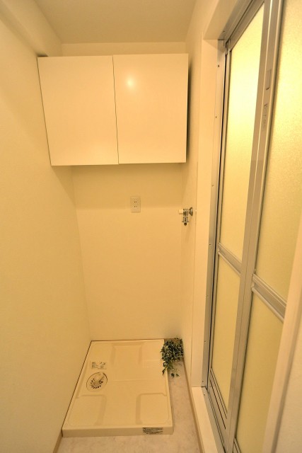 幡ヶ谷コーエイマンション　洗濯機置場