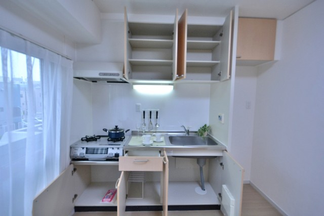 幡ヶ谷コーエイマンション　キッチン