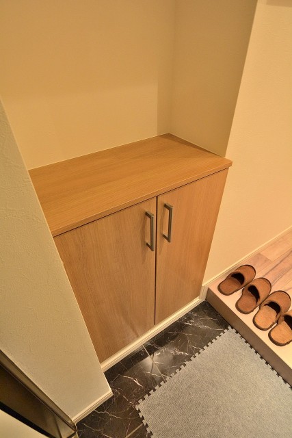 ライオンズマンション三宿　シューズボックス