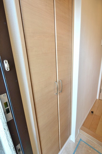 ダイアパレス弦巻　シューズボックス