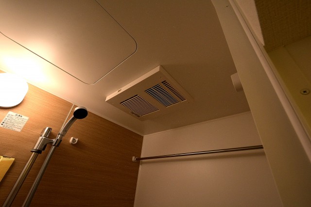 ダイアパレス弦巻　バスルーム