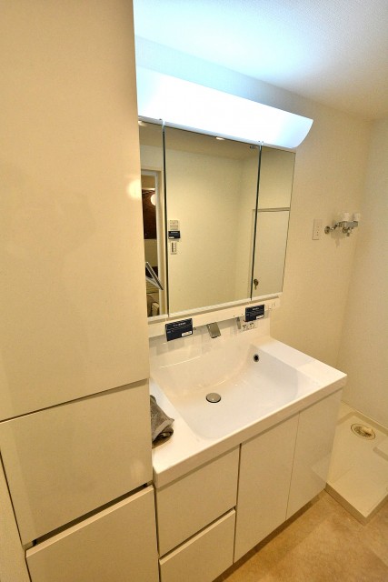 パシフィック麻布マンション　パシフィック麻布マンション　洗面台