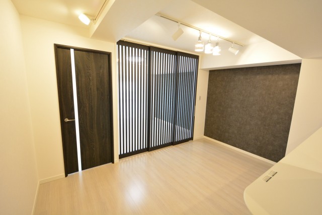 メゾンドール本郷　リビングダイニング