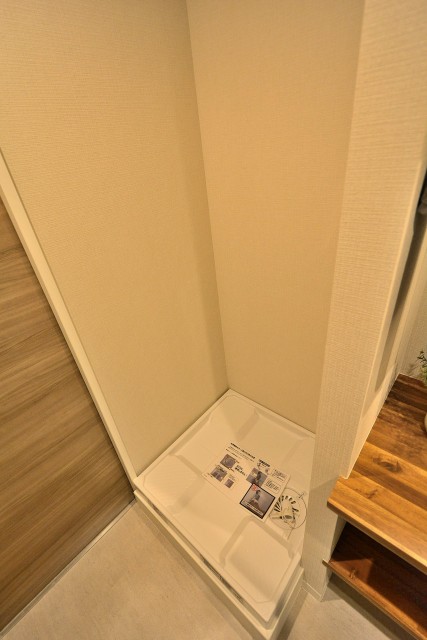 馬事公苑前ハイム1号棟　洗濯機置場