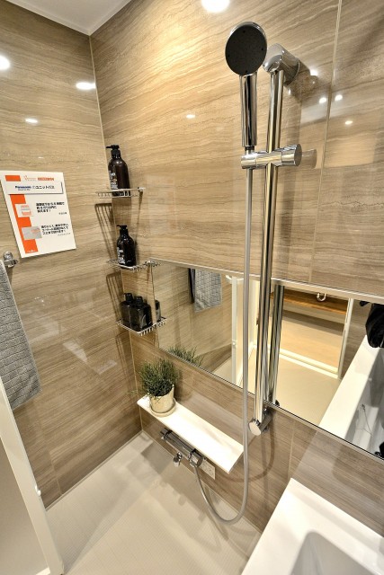 馬事公苑前ハイム1号棟　バスルーム