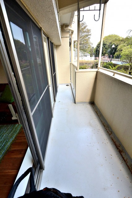 馬事公苑前ハイム1号棟　バルコニー