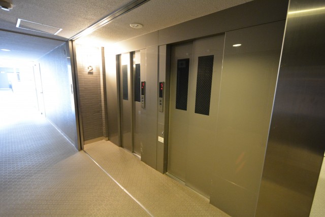 シティウインズ本駒込　エレベーター
