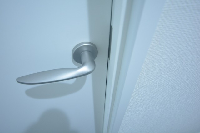 麻布コーポラス304　扉