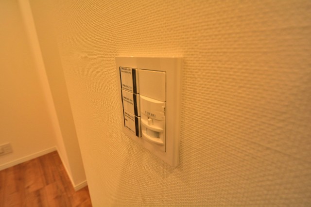 九品仏第2スカイハイツ　人感センサー