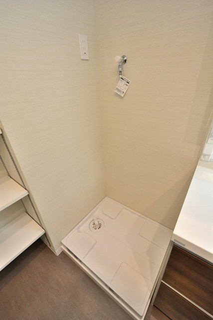 九品仏第2スカイハイツ　サニタリールーム洗濯機置場
