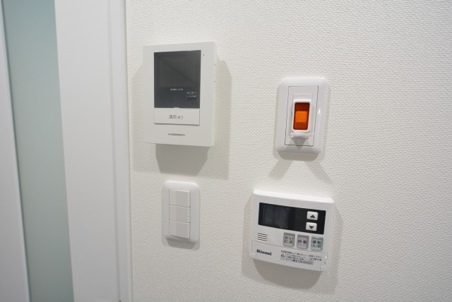 麻布コーポラス304　ＴＶモニター付きインターフォン