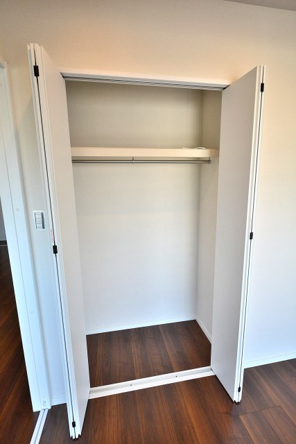 ライオンズマンション駒沢　洋室2