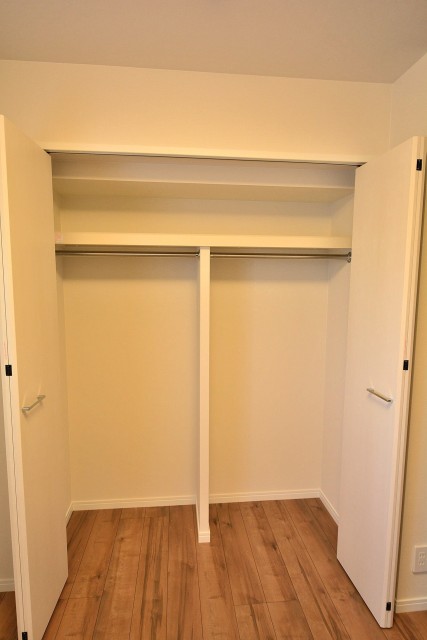 セブンスターマンション三軒茶屋　洋室2