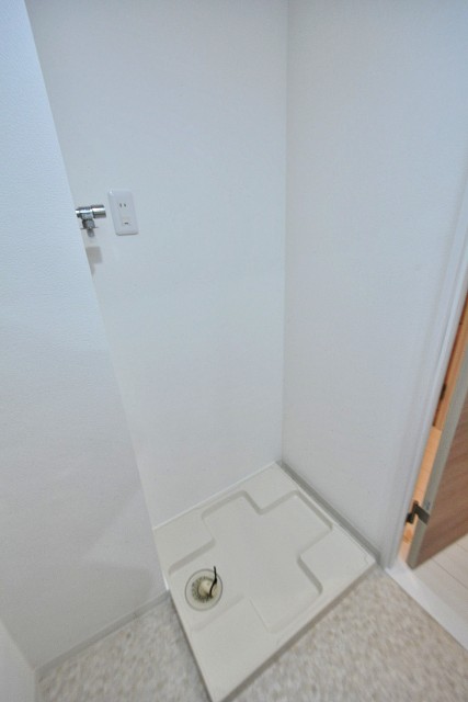 瀬田サンケイハウス　洗濯機置場