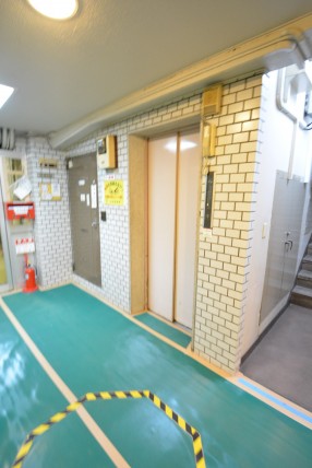 キャッスル荻窪　エレベーター