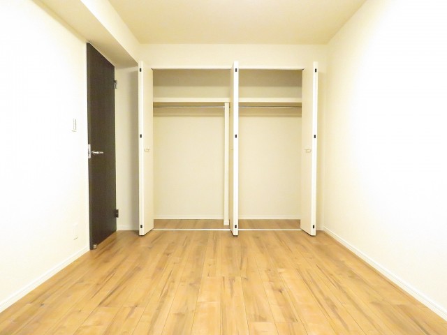 馬事公苑前ハイム　洋室約7.5帖