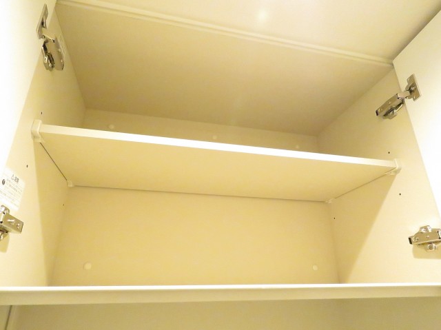 馬事公苑前ハイム　トイレ収納