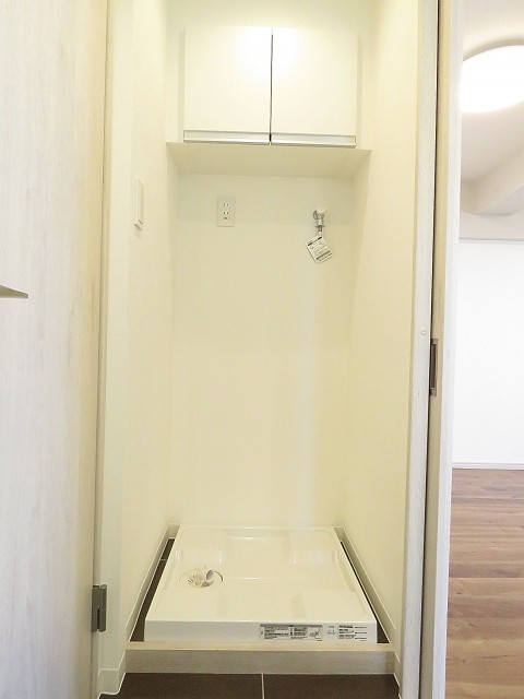 五反田コーポビアネーズ　洗濯機置場