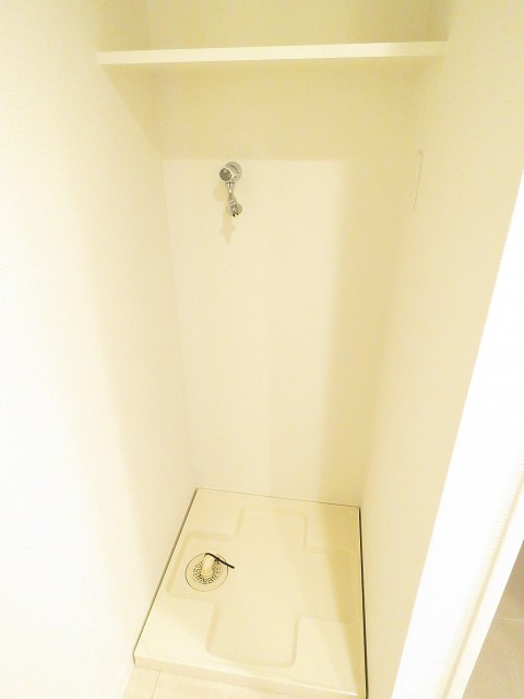 センチュリー巣鴨　洗濯機置場