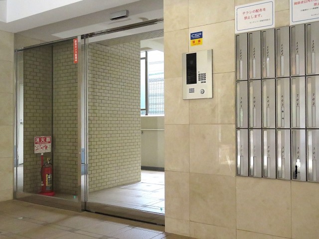 センチュリー巣鴨　エントランス